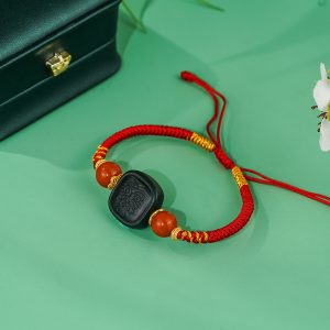 扎基拉姆南红手绳