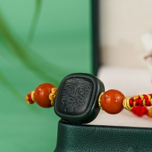 扎基拉姆南红手绳